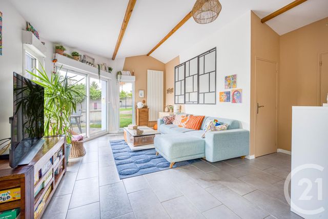 maison à vendre - 4 pièces - 82.1 m2 - VIGNEUX SUR SEINE - 91 - ILE-DE-FRANCE - Century 21 Optimmo