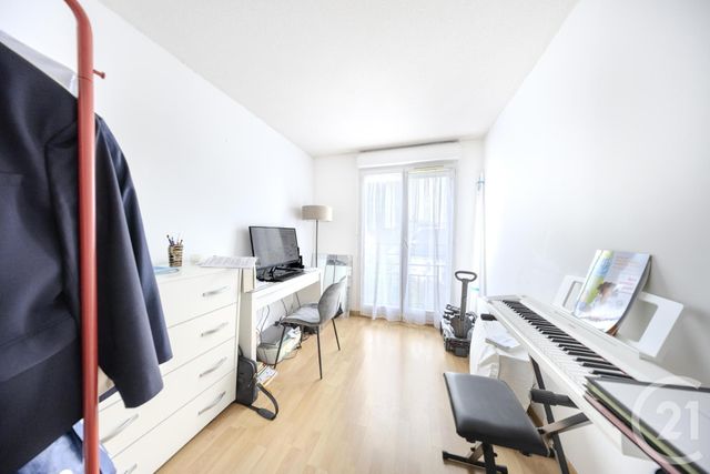 Appartement F4 à vendre - 4 pièces - 78.18 m2 - VIRY CHATILLON - 91 - ILE-DE-FRANCE - Century 21 Optimmo