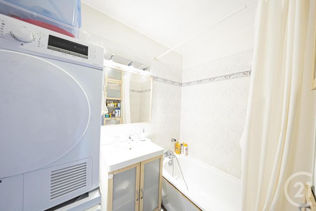 Appartement F4 à vendre - 4 pièces - 78.18 m2 - VIRY CHATILLON - 91 - ILE-DE-FRANCE - Century 21 Optimmo