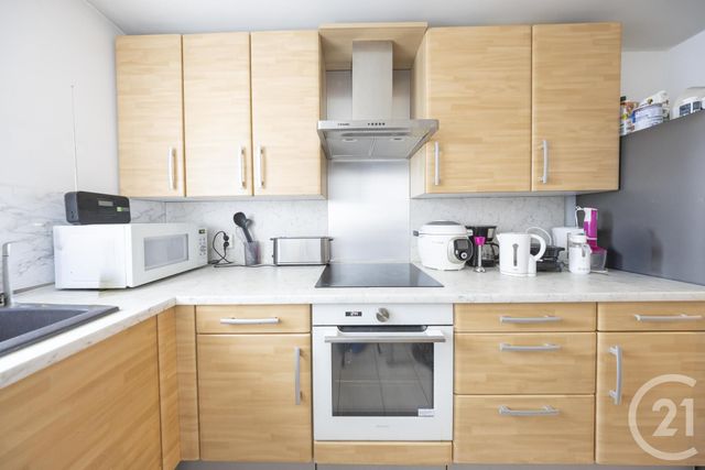 Appartement F4 à vendre - 4 pièces - 78.18 m2 - VIRY CHATILLON - 91 - ILE-DE-FRANCE - Century 21 Optimmo