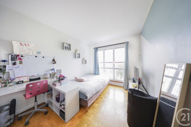 Appartement F4 à vendre - 4 pièces - 79.4 m2 - VILLECRESNES - 94 - ILE-DE-FRANCE - Century 21 Optimmo