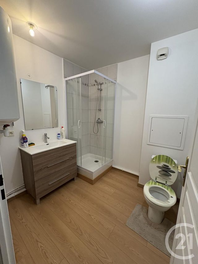 Appartement F2 à louer - 2 pièces - 38.42 m2 - VIGNEUX SUR SEINE - 91 - ILE-DE-FRANCE - Century 21 Optimmo