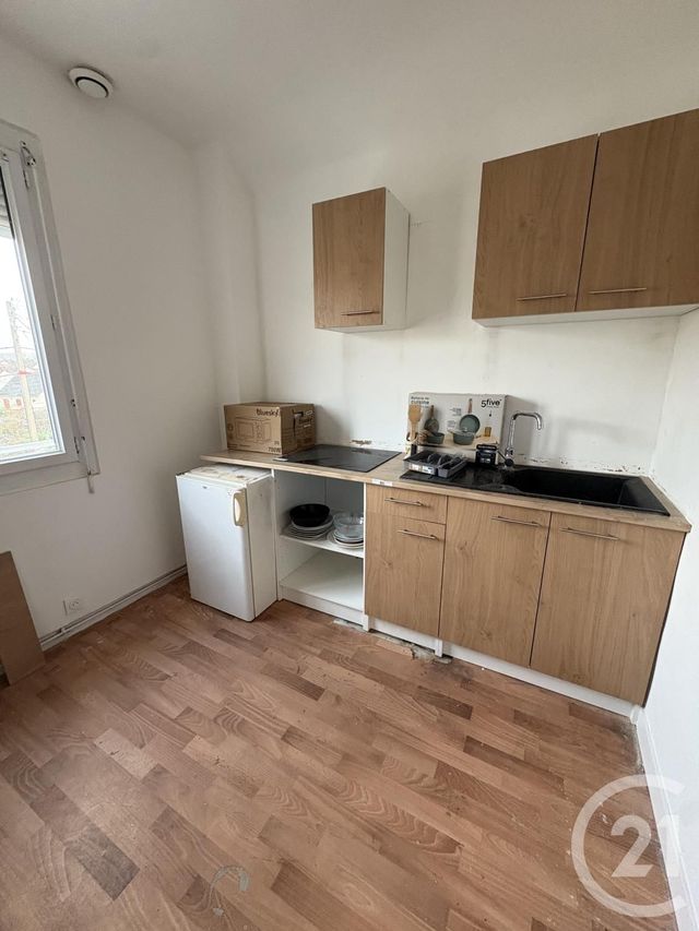 Appartement F2 à louer - 2 pièces - 33.0 m2 - DRAVEIL - 91 - ILE-DE-FRANCE - Century 21 Optimmo