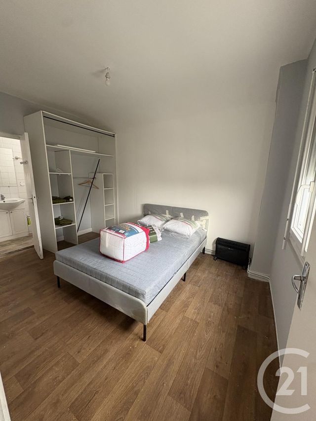 Appartement F2 à louer - 2 pièces - 33.0 m2 - DRAVEIL - 91 - ILE-DE-FRANCE - Century 21 Optimmo