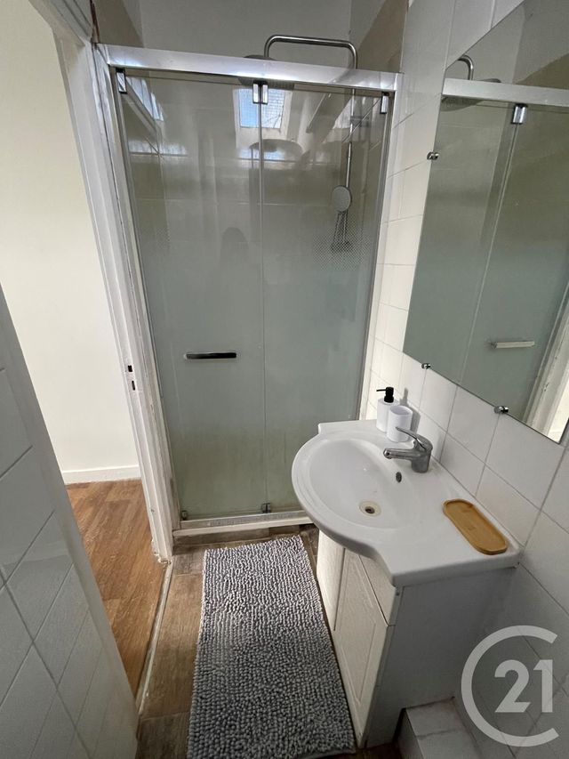 Appartement F2 à louer - 2 pièces - 33.0 m2 - DRAVEIL - 91 - ILE-DE-FRANCE - Century 21 Optimmo