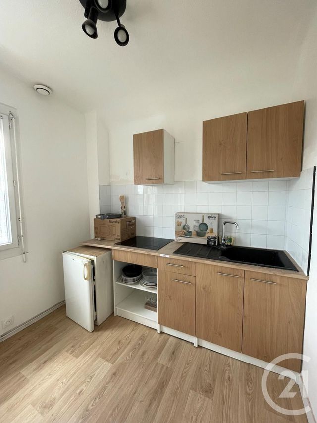 Appartement F2 à louer - 2 pièces - 33.0 m2 - DRAVEIL - 91 - ILE-DE-FRANCE - Century 21 Optimmo