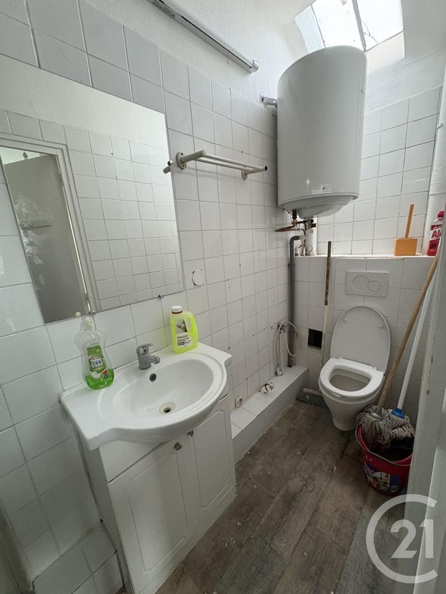 Appartement F2 à louer - 2 pièces - 33.0 m2 - DRAVEIL - 91 - ILE-DE-FRANCE - Century 21 Optimmo