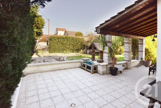 maison à vendre - 6 pièces - 121.4 m2 - VIGNEUX SUR SEINE - 91 - ILE-DE-FRANCE - Century 21 Optimmo