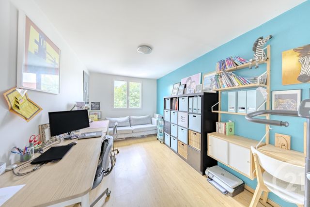 maison à louer - 7 pièces - 122.7 m2 - VIGNEUX SUR SEINE - 91 - ILE-DE-FRANCE - Century 21 Optimmo