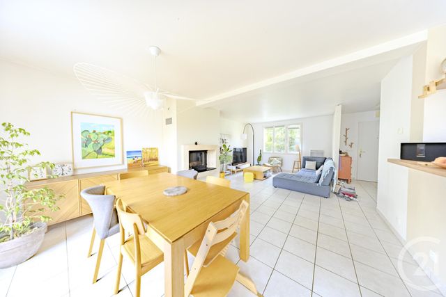 maison à louer - 7 pièces - 122.7 m2 - VIGNEUX SUR SEINE - 91 - ILE-DE-FRANCE - Century 21 Optimmo
