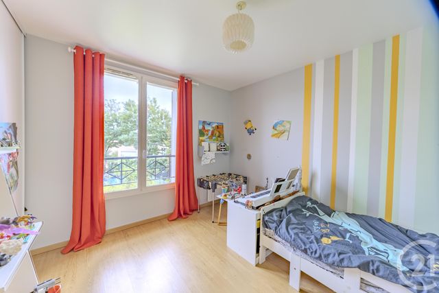 maison à louer - 7 pièces - 122.7 m2 - VIGNEUX SUR SEINE - 91 - ILE-DE-FRANCE - Century 21 Optimmo