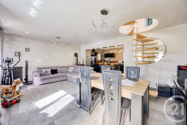 maison à vendre - 6 pièces - 105.0 m2 - VIGNEUX SUR SEINE - 91 - ILE-DE-FRANCE - Century 21 Optimmo