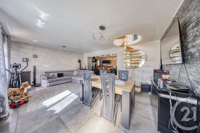 maison à vendre - 6 pièces - 105.0 m2 - VIGNEUX SUR SEINE - 91 - ILE-DE-FRANCE - Century 21 Optimmo