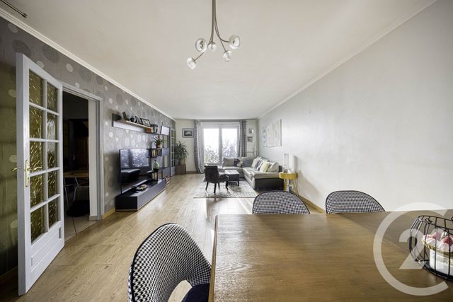 maison à vendre - 6 pièces - 110.0 m2 - VIGNEUX SUR SEINE - 91 - ILE-DE-FRANCE - Century 21 Optimmo