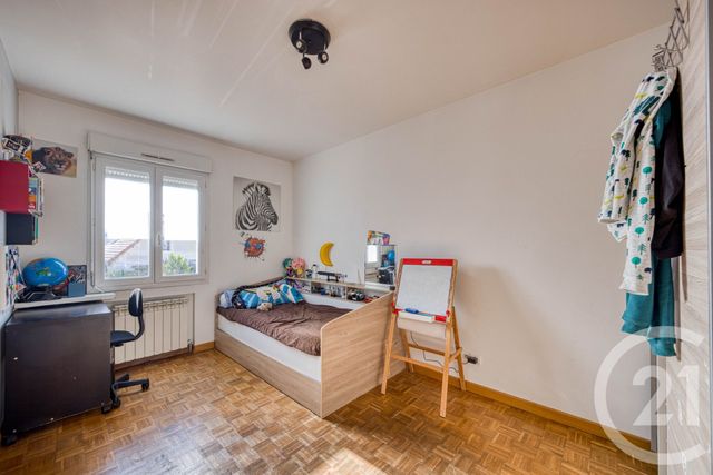 maison à vendre - 6 pièces - 110.0 m2 - VIGNEUX SUR SEINE - 91 - ILE-DE-FRANCE - Century 21 Optimmo