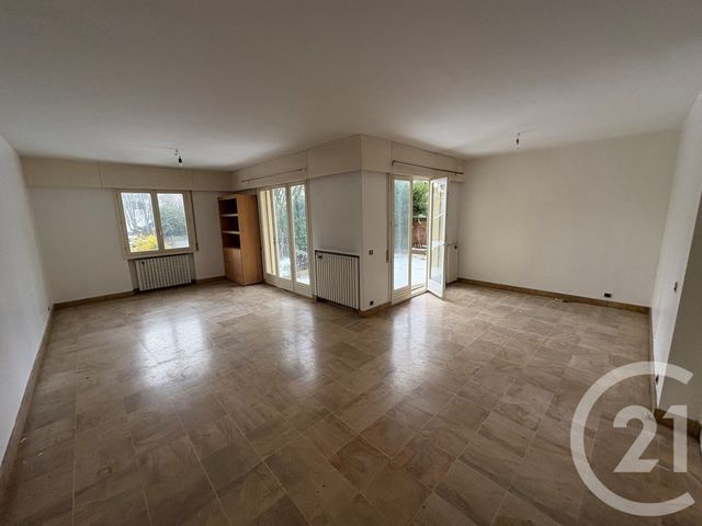 maison à louer - 6 pièces - 148.2 m2 - VIGNEUX SUR SEINE - 91 - ILE-DE-FRANCE - Century 21 Optimmo