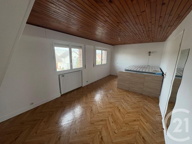 maison à louer - 6 pièces - 148.2 m2 - VIGNEUX SUR SEINE - 91 - ILE-DE-FRANCE - Century 21 Optimmo