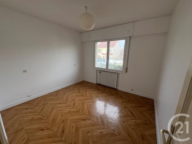 maison à louer - 6 pièces - 148.2 m2 - VIGNEUX SUR SEINE - 91 - ILE-DE-FRANCE - Century 21 Optimmo