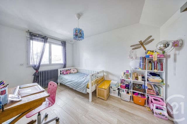 maison à vendre - 5 pièces - 113.92 m2 - VIGNEUX SUR SEINE - 91 - ILE-DE-FRANCE - Century 21 Optimmo