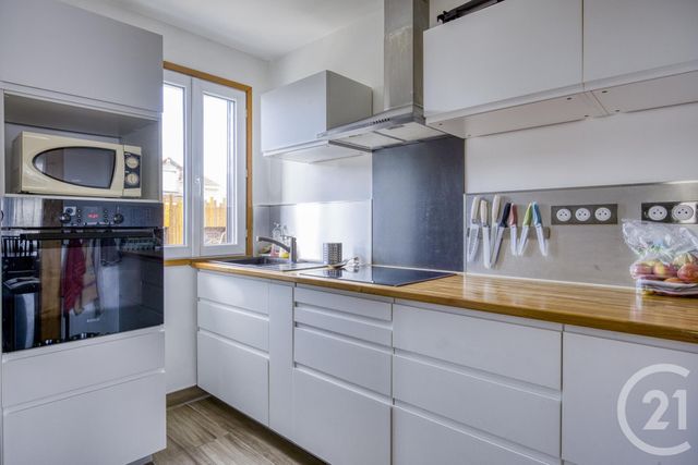 maison à vendre - 5 pièces - 113.92 m2 - VIGNEUX SUR SEINE - 91 - ILE-DE-FRANCE - Century 21 Optimmo