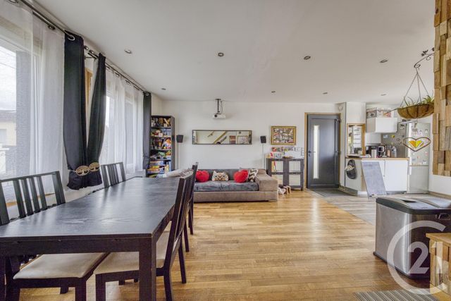 maison à vendre - 5 pièces - 113.92 m2 - VIGNEUX SUR SEINE - 91 - ILE-DE-FRANCE - Century 21 Optimmo