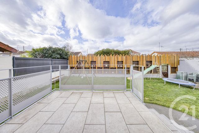 maison à vendre - 5 pièces - 113.92 m2 - VIGNEUX SUR SEINE - 91 - ILE-DE-FRANCE - Century 21 Optimmo