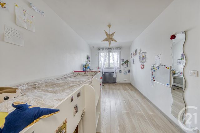 maison à vendre - 5 pièces - 113.92 m2 - VIGNEUX SUR SEINE - 91 - ILE-DE-FRANCE - Century 21 Optimmo