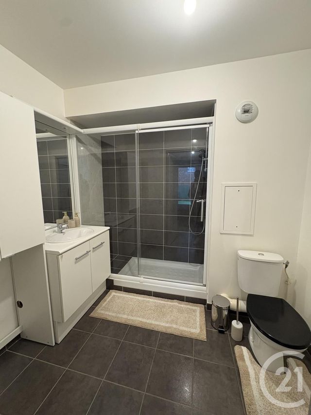 Appartement F2 à louer - 2 pièces - 39.08 m2 - VIGNEUX SUR SEINE - 91 - ILE-DE-FRANCE - Century 21 Optimmo