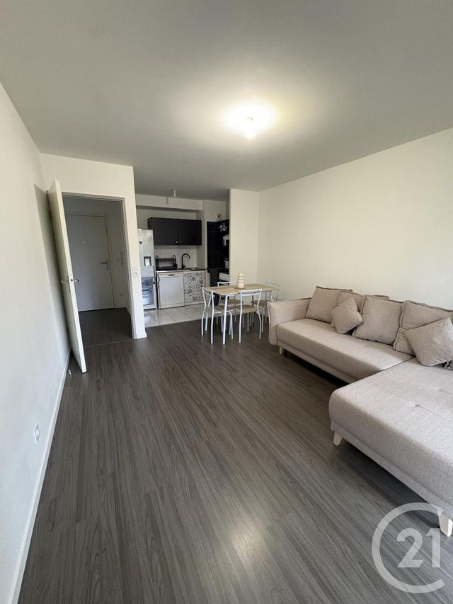 Appartement F2 à louer - 2 pièces - 39.08 m2 - VIGNEUX SUR SEINE - 91 - ILE-DE-FRANCE - Century 21 Optimmo