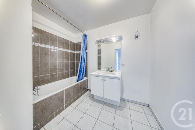 Appartement F3 à vendre - 3 pièces - 64.97 m2 - JUVISY SUR ORGE - 91 - ILE-DE-FRANCE - Century 21 Optimmo