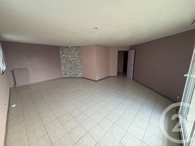 Appartement F4 à louer - 4 pièces - 75.08 m2 - VIGNEUX SUR SEINE - 91 - ILE-DE-FRANCE - Century 21 Optimmo