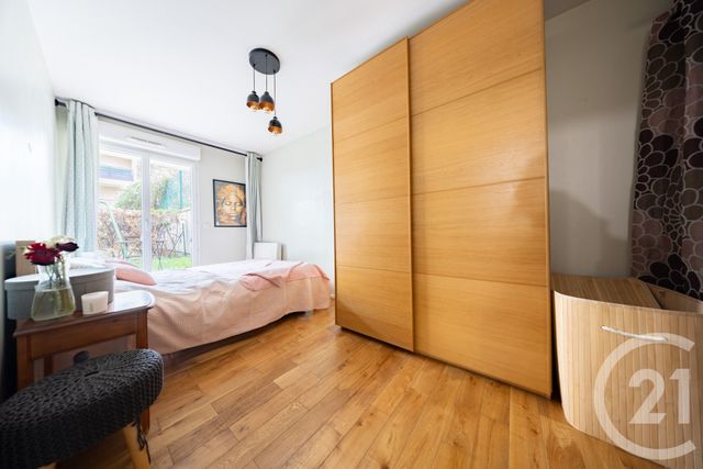 Appartement F5 à vendre - 5 pièces - 93.0 m2 - VIGNEUX SUR SEINE - 91 - ILE-DE-FRANCE - Century 21 Optimmo