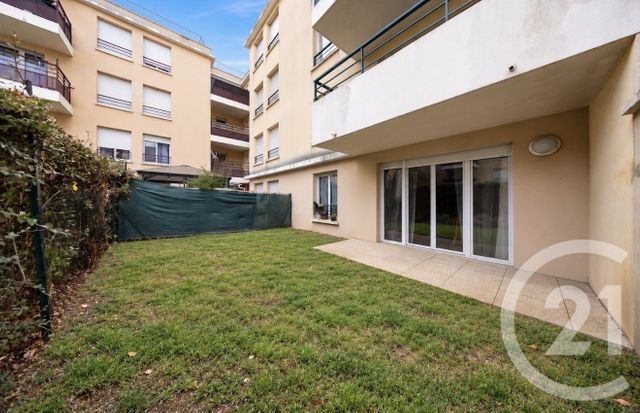 Appartement F5 à vendre - 5 pièces - 93.0 m2 - VIGNEUX SUR SEINE - 91 - ILE-DE-FRANCE - Century 21 Optimmo