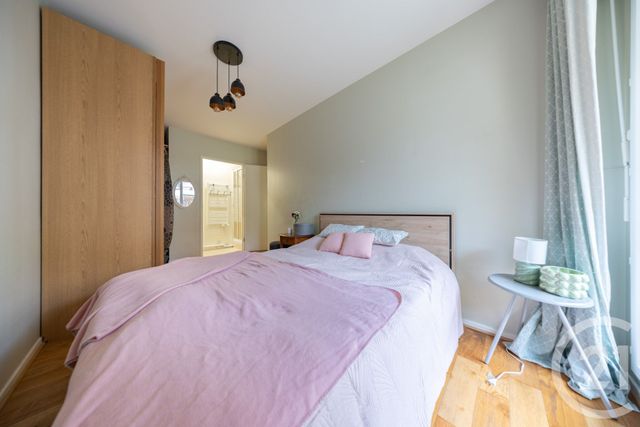 Appartement F5 à vendre - 5 pièces - 93.0 m2 - VIGNEUX SUR SEINE - 91 - ILE-DE-FRANCE - Century 21 Optimmo