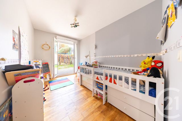 Appartement F5 à vendre - 5 pièces - 93.0 m2 - VIGNEUX SUR SEINE - 91 - ILE-DE-FRANCE - Century 21 Optimmo