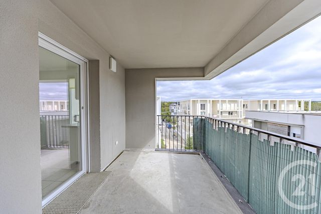 Appartement F3 à louer - 3 pièces - 62.24 m2 - RIS ORANGIS - 91 - ILE-DE-FRANCE - Century 21 Optimmo