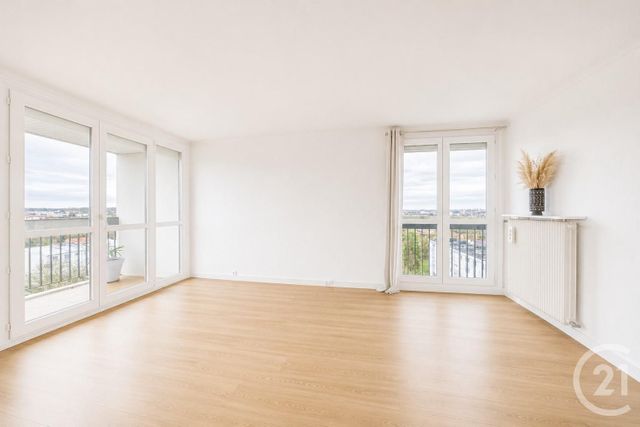 Appartement F3 à vendre - 3 pièces - 65.0 m2 - DRAVEIL - 91 - ILE-DE-FRANCE - Century 21 Optimmo