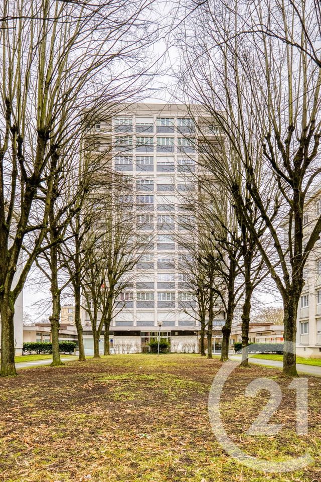Appartement F3 à vendre - 3 pièces - 64.5 m2 - DRAVEIL - 91 - ILE-DE-FRANCE - Century 21 Optimmo