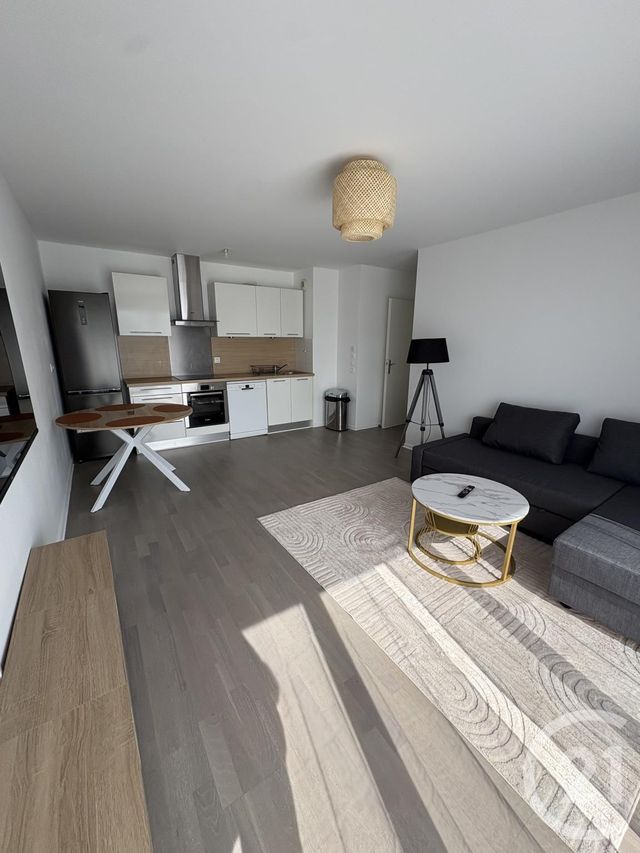 Appartement F3 à louer - 3 pièces - 56.25 m2 - VIGNEUX SUR SEINE - 91 - ILE-DE-FRANCE - Century 21 Optimmo