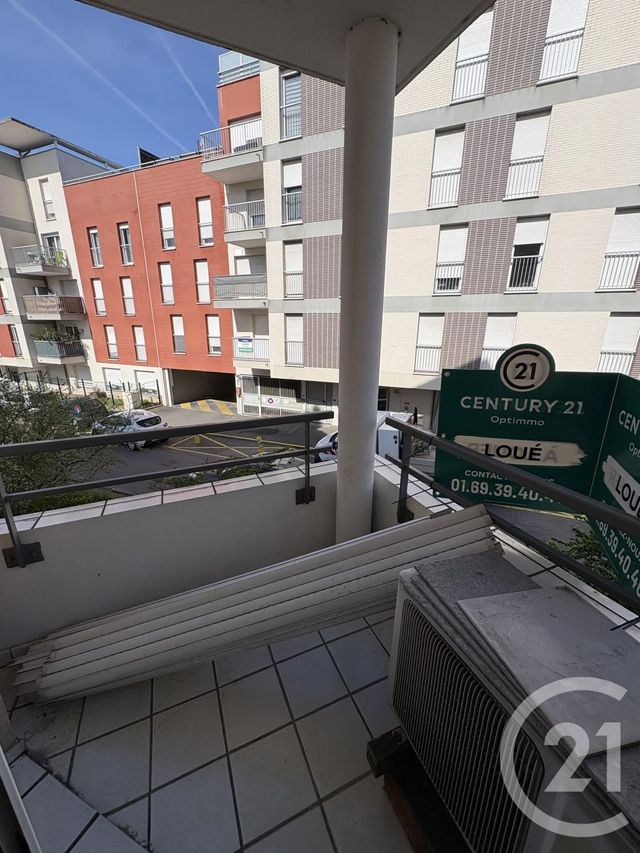 Appartement F1 à louer - 1 pièce - 36.76 m2 - VIGNEUX SUR SEINE - 91 - ILE-DE-FRANCE - Century 21 Optimmo