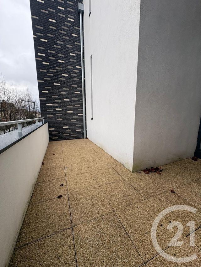 Appartement F2 à louer - 2 pièces - 55.5 m2 - VIGNEUX SUR SEINE - 91 - ILE-DE-FRANCE - Century 21 Optimmo
