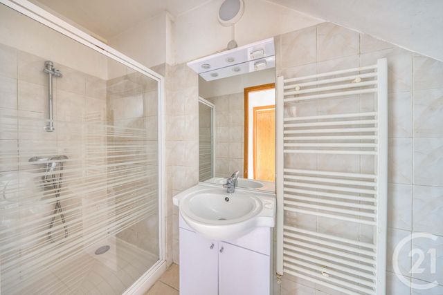 maison à vendre - 5 pièces - 77.38 m2 - VIGNEUX SUR SEINE - 91 - ILE-DE-FRANCE - Century 21 Optimmo