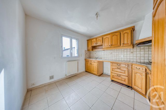 maison à vendre - 5 pièces - 77.38 m2 - VIGNEUX SUR SEINE - 91 - ILE-DE-FRANCE - Century 21 Optimmo