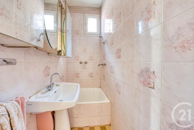 maison à vendre - 7 pièces - 105.0 m2 - VIGNEUX SUR SEINE - 91 - ILE-DE-FRANCE - Century 21 Optimmo