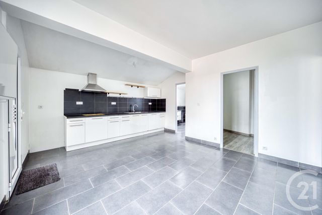 maison à vendre - 4 pièces - 92.0 m2 - VIGNEUX SUR SEINE - 91 - ILE-DE-FRANCE - Century 21 Optimmo