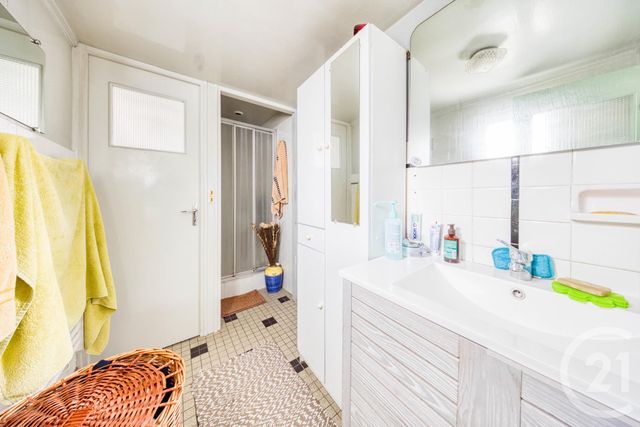 maison à vendre - 8 pièces - 92.0 m2 - VIGNEUX SUR SEINE - 91 - ILE-DE-FRANCE - Century 21 Optimmo