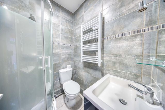 Appartement F2 à vendre - 2 pièces - 29.25 m2 - VIGNEUX SUR SEINE - 91 - ILE-DE-FRANCE - Century 21 Optimmo