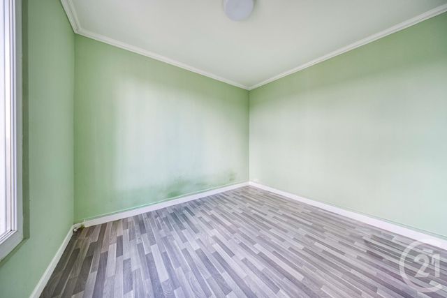 Appartement F2 à vendre - 2 pièces - 29.25 m2 - VIGNEUX SUR SEINE - 91 - ILE-DE-FRANCE - Century 21 Optimmo