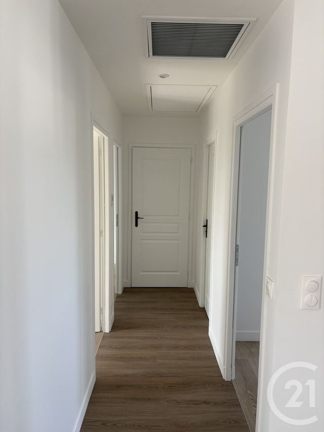 Appartement F4 à louer - 4 pièces - 80.46 m2 - DRAVEIL - 91 - ILE-DE-FRANCE - Century 21 Optimmo