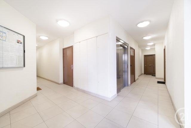 Appartement F2 à vendre - 2 pièces - 43.87 m2 - VIGNEUX SUR SEINE - 91 - ILE-DE-FRANCE - Century 21 Optimmo